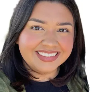woman with short dark brown hair
